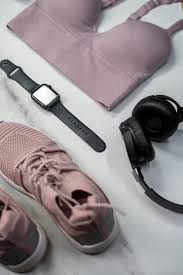Lovepik provides 59000+ mobile phone headphones photos in hd resolution that updates everyday, you can free download for both personal and commerical use. 3 000 Best Headphones Photos 100 Free Download Pexels Stock Photos