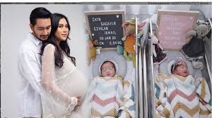 We did not find results for: Alasan Syahnaz Sadiqah Beri Nama Bayi Kembarnya Zayn Dan Zunaira Ternyata Ini Artinya Tribun Jakarta