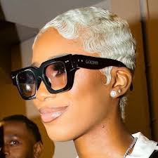 Asia Pearson (@asia.0) • Threads, Say more