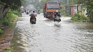 After respite from bleak weather, city may get light to moderate rain today