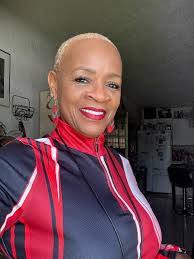 Emma Officer's Instagram, Twitter & Facebook