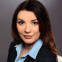 Sandra Backes's Instagram, Twitter & Facebook