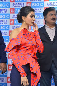 Join facebook to connect with samantha samsung and others you may know. Actress Samantha Launches Samsung S10e Mobile Big C Photos New Movie Posters
