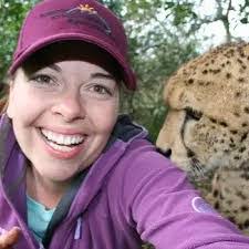 Trisha Mead's Instagram, Twitter & Facebook