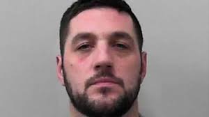 Escaped prisoner Phillip Barrett hands himself in