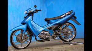 Kumpulan ide serta inpirasi terbaik modifikasi motor sport pada modifikasi motor trail satria 2 tak bisa anda jadikan pilihan terbaik untuk motor. Motor Trend Modifikasi Video Modifikasi Motor Suzuki Satria 2 Tak Terbaru Youtube