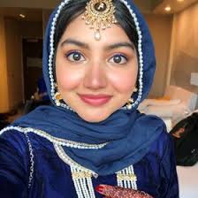 Fatima Nasser (fatima_holla)