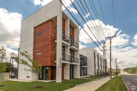 83 miles or 134 km 26th And Clarksville Apartments Nashville Tn Apartments Com