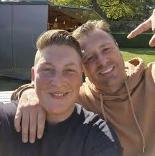 Are there any painter and decorators in Wivenhoe please available to quote  me asap