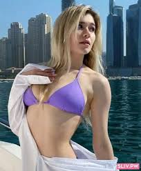 Слив голой Инст Рины — фото и видео 18+