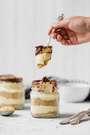 No Bake Eclair Cake In Mason Jars Jamie Kamber Recipe Mason Jar Desserts No Bake Eclair Cake Desserts