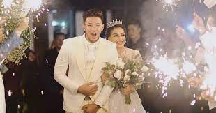 Rabu, 25 oktober 2017 15:54. Gorgeous Gaun Pernikahan Irish Bella Usung 2 Konsep Budaya