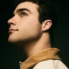 Nhân vật trò chuyện AI tốt nhất Jonathan Kent: Khám phá hồ sơ & bình luận  của người dùng