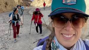 Quy tắc sinh tồn” cho người hướng nội khi đi du lịch theo nhóm