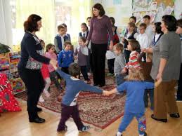 Şcoala gimnazială alexandru cel bun bacău. Elevii De La Step By Step Au DÄƒruit Zambete La GrÄƒdiniÈ›a È™tefÄƒniÈ›Äƒ Din BacÄƒu Ziarul De BacÄƒu