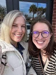 Amy Hinnant's Instagram, Twitter & Facebook