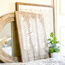 The nine month comprehensive is designed for aspiring professional furniture makers and dedicated amateurs who seek in depth training. Wood Sign Painting Diy Home Decor Paint And Sip Workshop Ar Workshop