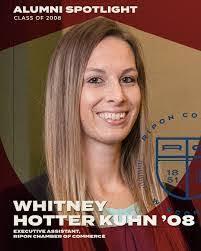 Babette Palmer's Instagram, Twitter & Facebook