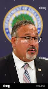 Bill compton hi-res stock photography and images