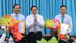Ông mãi có trình độ lý luận chính trị cao cấp, cử nhân tiếng anh, cử nhân kinh tế. Ong Phan VÄƒn Mai Giá»¯ Chá»©c Vá»¥ Bi ThÆ° Tá»‰nh á»§y Báº¿n Tre Tin Viá»‡t Today