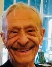 Walter Runge's Instagram, Twitter & Facebook