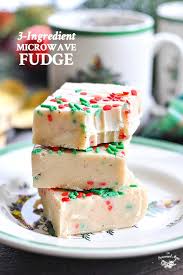 This easy microwave fudge recipe delivers a rich, smooth, incredibly delicious homemade chocolate fudge. 3 Ingredient Microwave Fudge The Seasoned Mom
