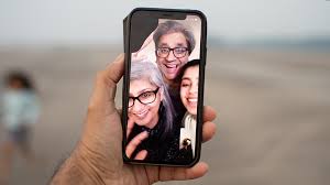 Ship Or Slip: Apple Delays Group Facetime Until “Later This Fall” - Tidbits
