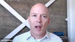 sites/18539/video/xmTr8dGeQpq7MtqTPmra_V00527_Seth_Godin_Carl_Richards_Society_Meeting_video.mp4