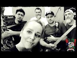 Cum On Feel the Noize