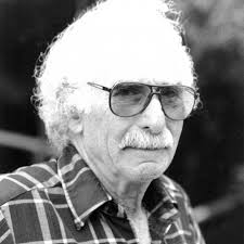 My90YearOld Roommate (@M90YOR)