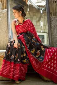 Black And Red Combination Designer Saree Cotton Ikkat Kalamkari Saree At 1102 Pid 100963 The Classic Black Red Combination Gets A Quirky Uplift With Ka Saree Designs Fancy Sarees Kalamkari Saree