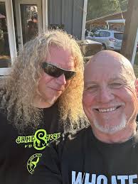 Hey we want to thank each and everyone of you today. Too many to name but  this is for the fans. You singing Trooper and Can't Stop Rocknroll makes it  worthwhile and