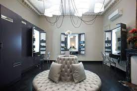 Addict paris coiffure, votre réseau de salons de coiffure en france : Coiffeurs Paris Les 7 Meilleurs Salons De Coiffure Ou Se Faire Une Coloration A Paris Vogue Paris