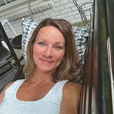 Needing my doggies nails trimmed. Knightsville area.