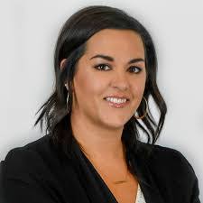 Amanda Lachapelle's Instagram, Twitter & Facebook