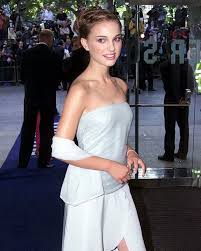 Natalie Portman Natalieportman Tbt To The Royal Premiere Of Star Wars Episode 1 In 1999 My Senior Year Natalie Portman Star Wars Natalie Portman Natalie