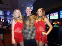 Pin On Celebrity Sightings