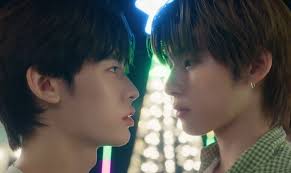 Conheça Jonathan Balbuena, influenciador digital brasileiro