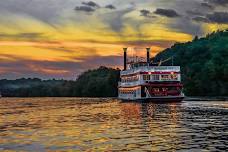 Stillwater Tour: Trolley, Cruise & Main Street