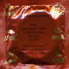 Amor black offers several payment options for your convenience. Amor Black 100 Schwarze Kondome Ohne Aroma Maxipack Fur Nur 36 30 In Der Kondomotheke Aus Der Kondomotheke Kondome Gleitgel Und Mehr Online Kaufen