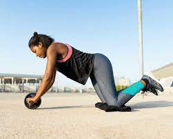 13 Ways To Tone Your Lower Abdomen, According To Experts