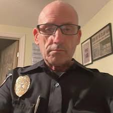 Dwight Hedger (@hedger3929) • Threads, Say more