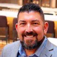 Daniel Hendren's Instagram, Twitter & Facebook