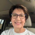 Sheena Burr's Instagram, Twitter & Facebook