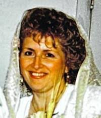 Shannon Bundy's Instagram, Twitter & Facebook