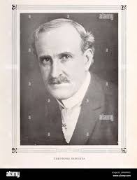 Publicity 1915 hi-res stock photography and images