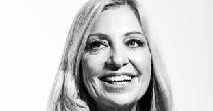 Shannon Bialas's Instagram, Twitter & Facebook