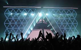 I wanted something subtle and geometric. View 1363852534462 Daft Punk Alive 2007 Stage 1207996 Hd Wallpaper Backgrounds Download