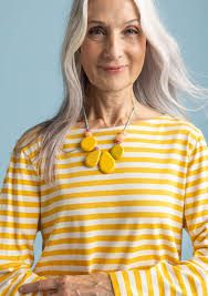 “Agnes” wooden bead necklace gudrunsjoden.com