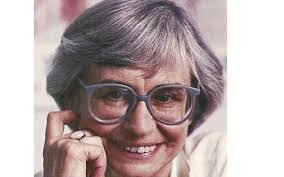 Lovell Davis's Instagram, Twitter & Facebook